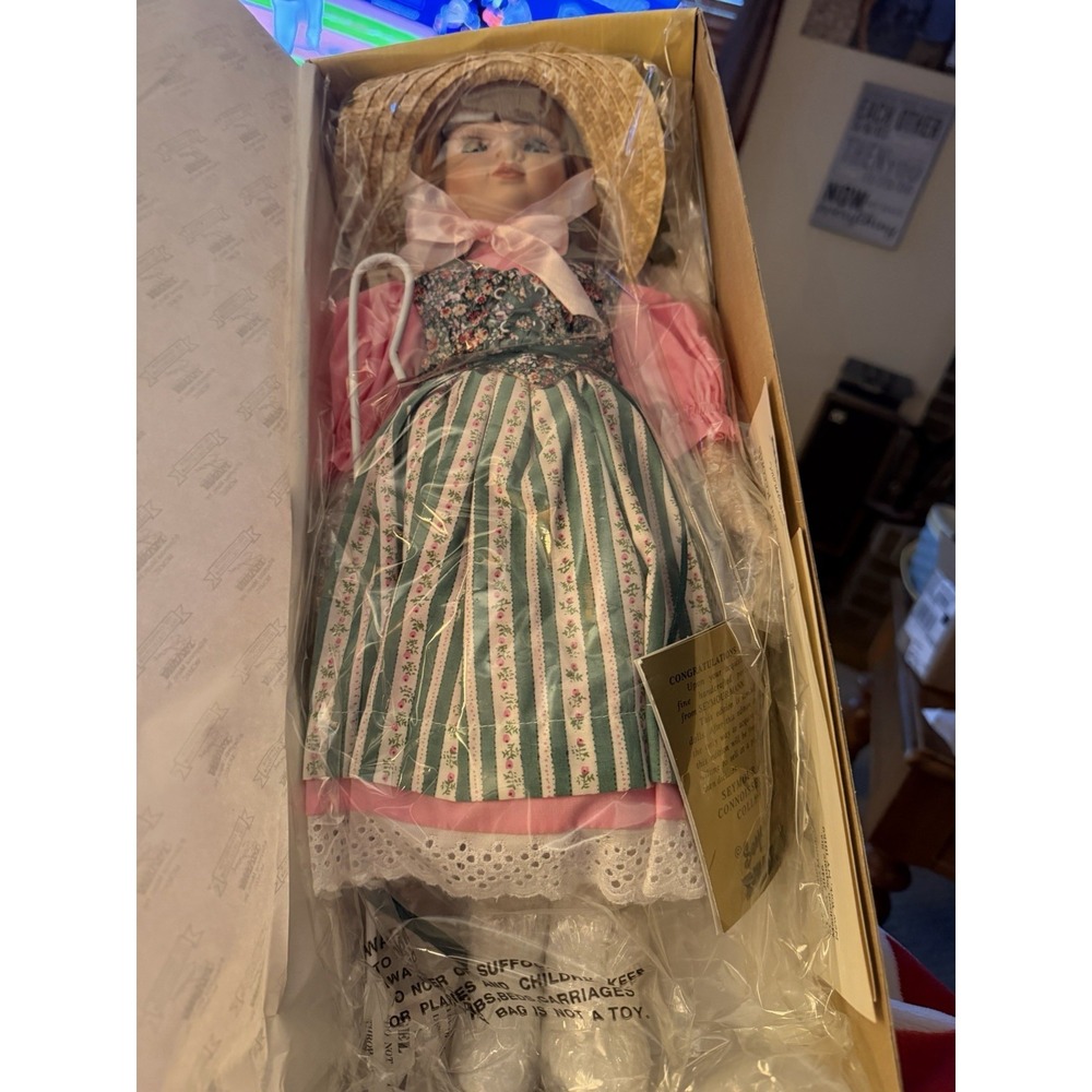 🌸 Seymour Mann Connoisseur Collection – Bo Peep (Style FH807)-18" Brand New